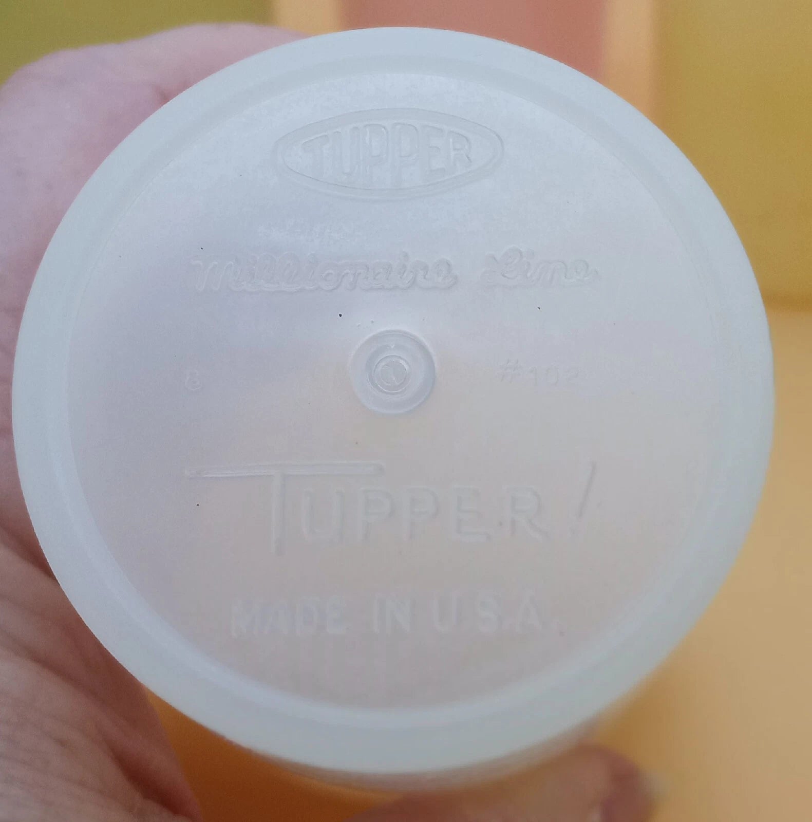 4 Tupperware Tumbler Drinking Cups 117 3 3/8" Small & Thin 6 oz, 1 smaller 3" | eBay