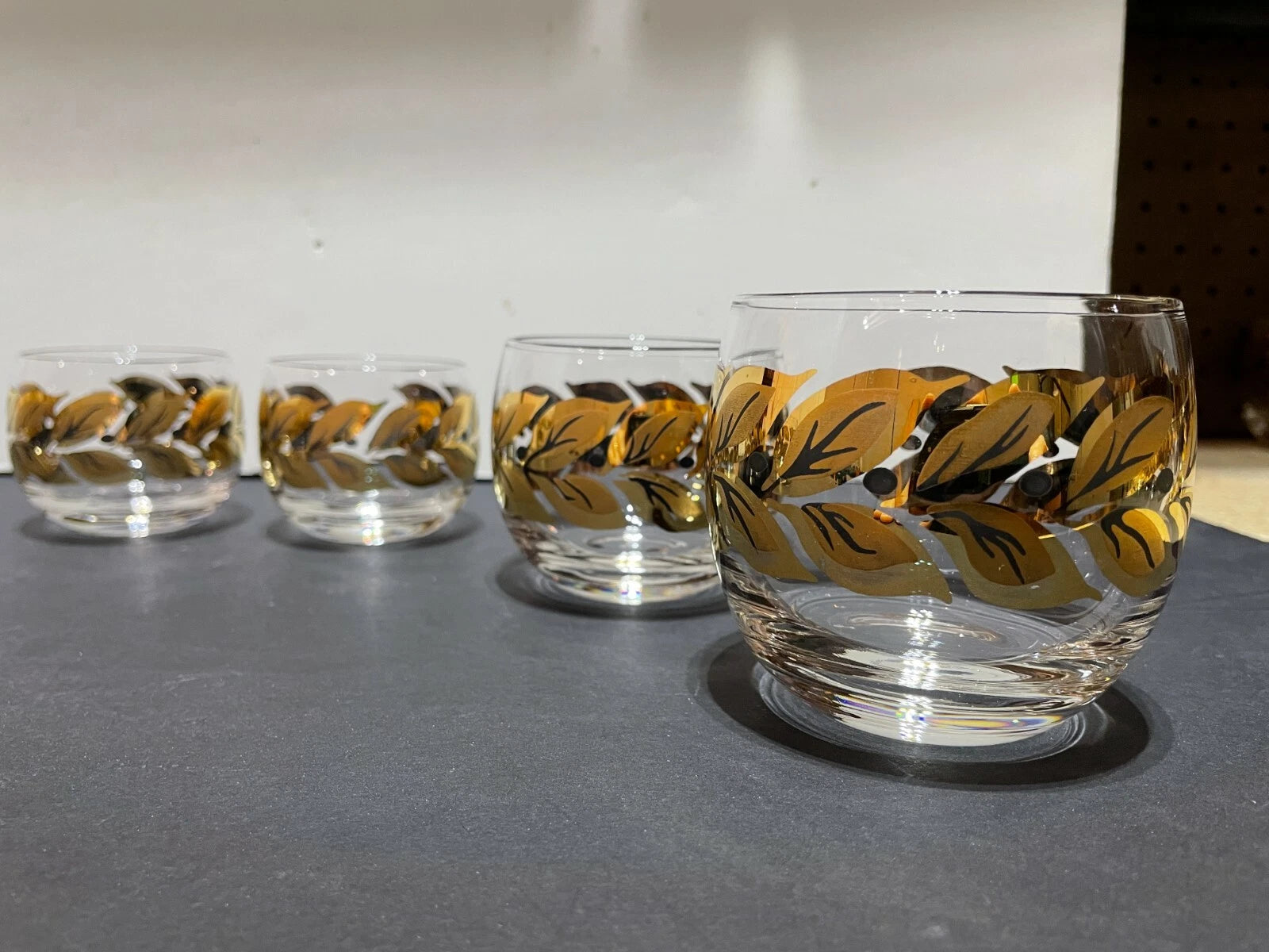 Six (6) Federal Roly Poly Gold and Black Leaves Glasses - Three Different Sizes | eBay