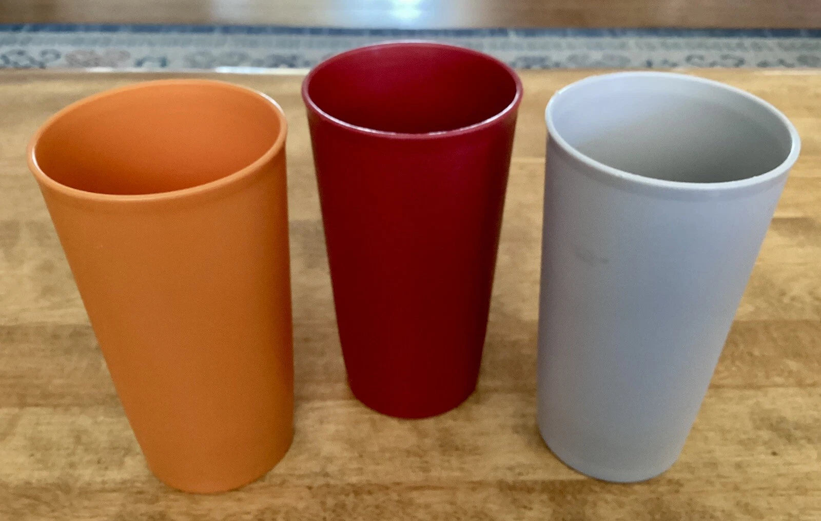 Lot of 6 VTG TUPPERWARE Tumblers, 2 Sizes, Dark Red, Orange, Gray, USA | eBay