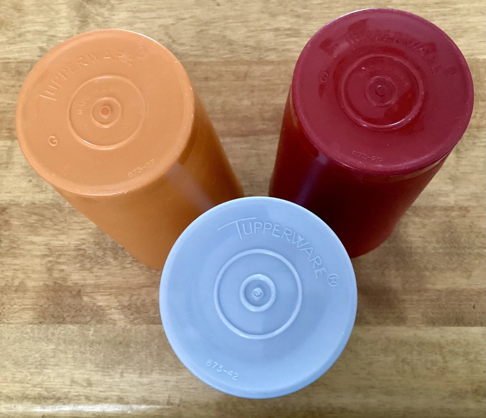 Lot of 6 VTG TUPPERWARE Tumblers, 2 Sizes, Dark Red, Orange, Gray, USA | eBay