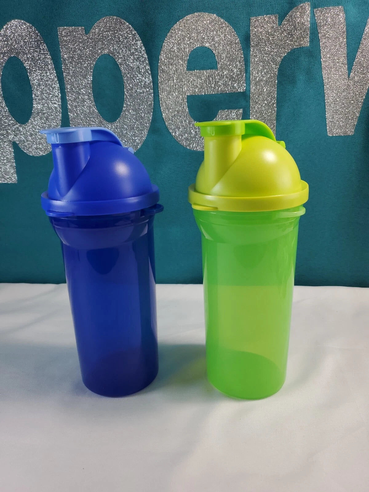 Tupperware ThirstBreak Tumbler Flask Flip Top Seal Blue & Green Set Of 2 new | eBay