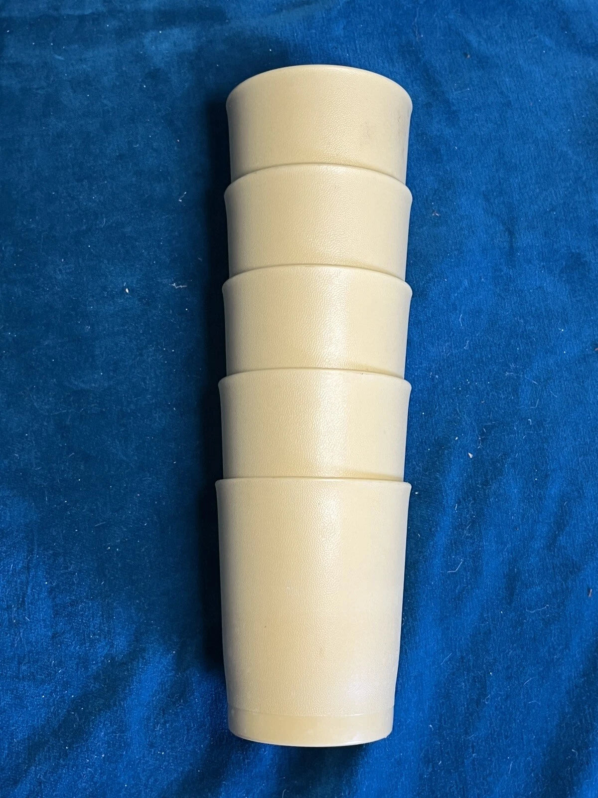 Tupperware 5 Yellow Gold 6 oz. vintage Kids' Juice Cups Tumblers 1251 small | eBay