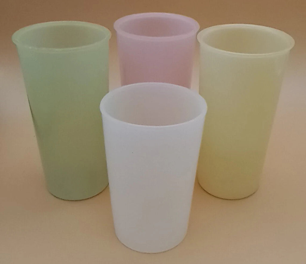 4 Tupperware Tumbler Drinking Cups 117 3 3/8" Small & Thin 6 oz, 1 smaller 3" | eBay