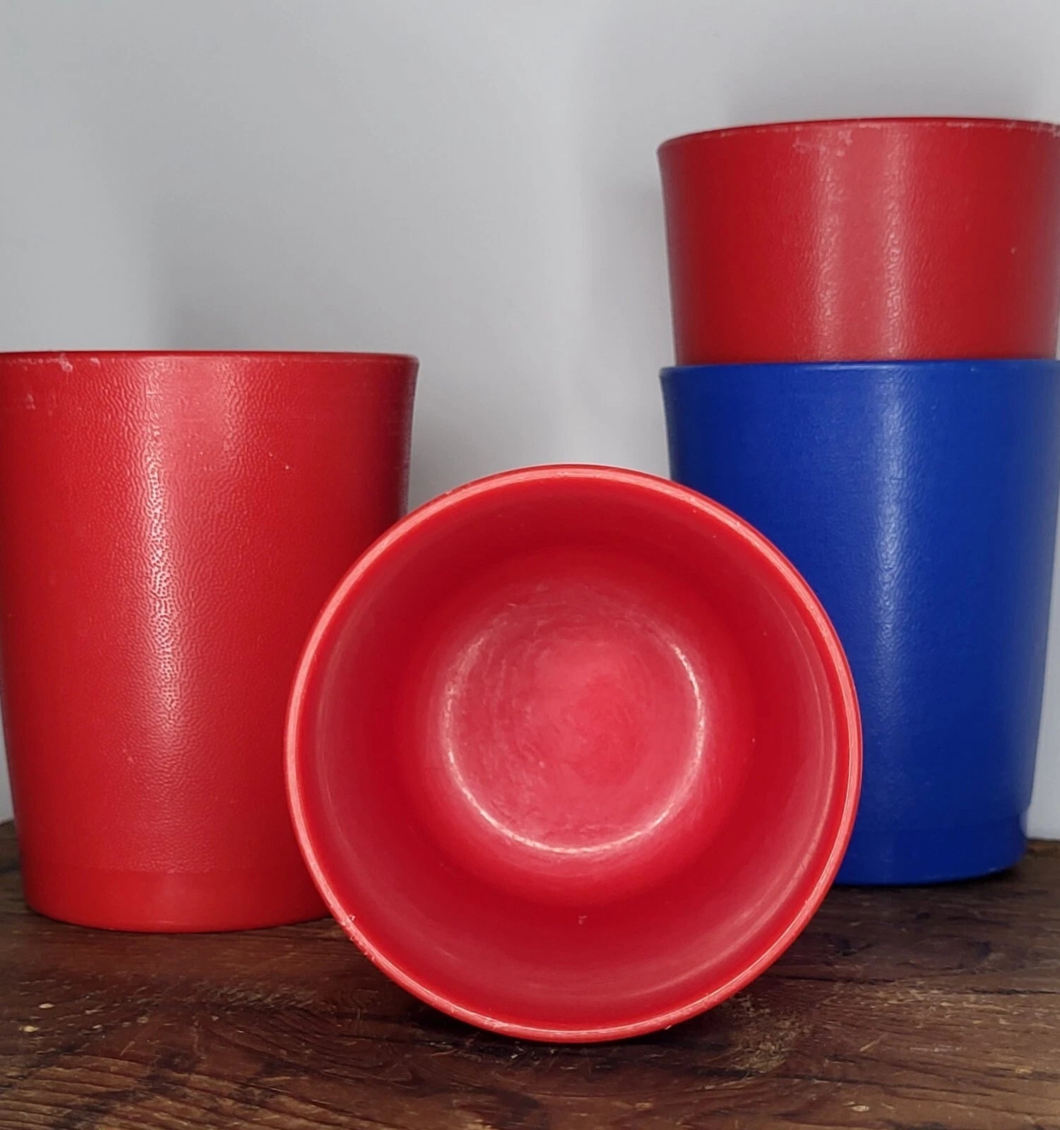 Vintage Set of 4 Tupperware #1251 Children's Tumblers 3 Primary Red 1 Bold Blue | eBay