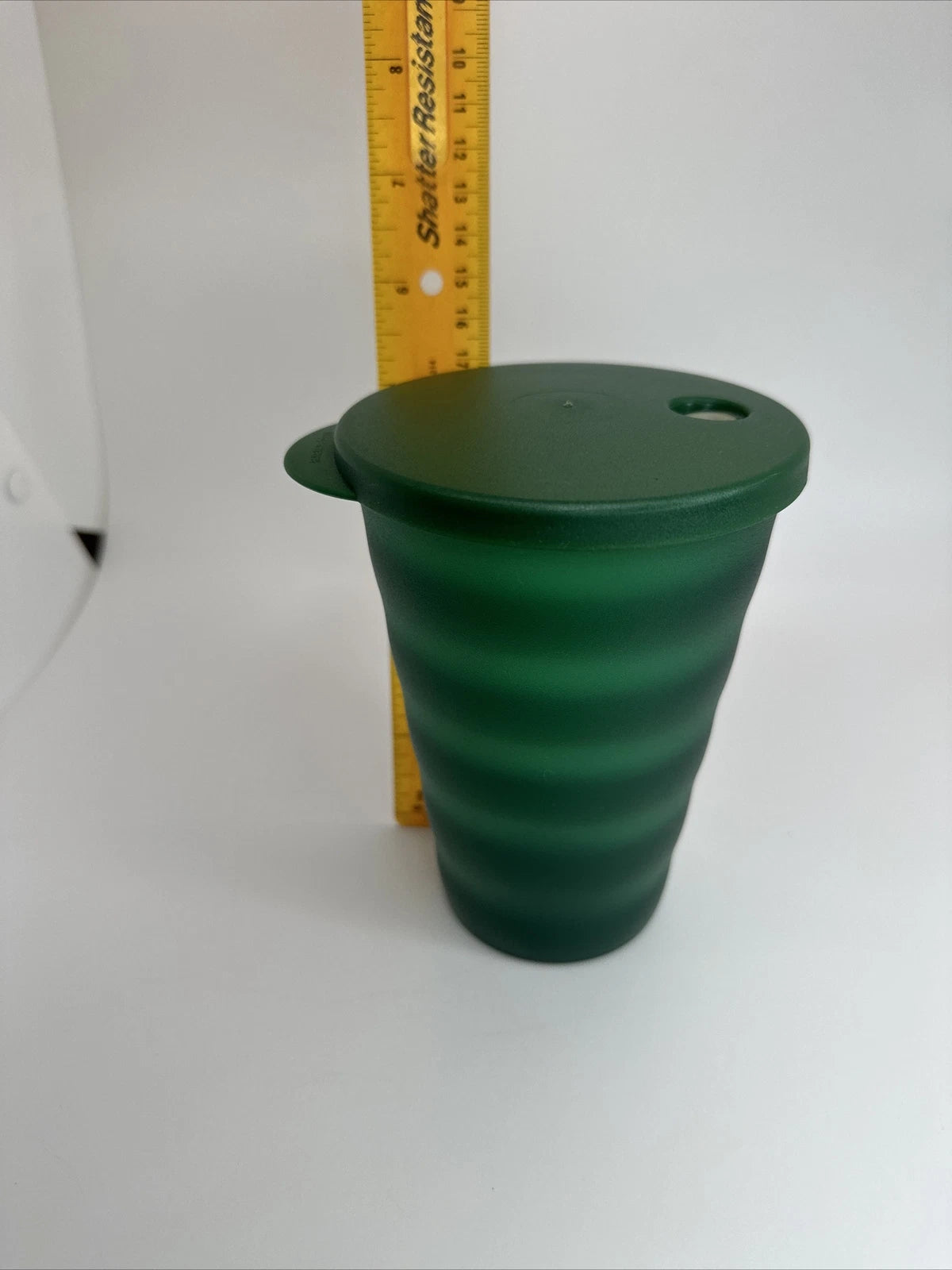 Tupperware Impressions Tumblers (6) Hunter Green & Drip-Less Seal Lids VTG NOS | eBay
