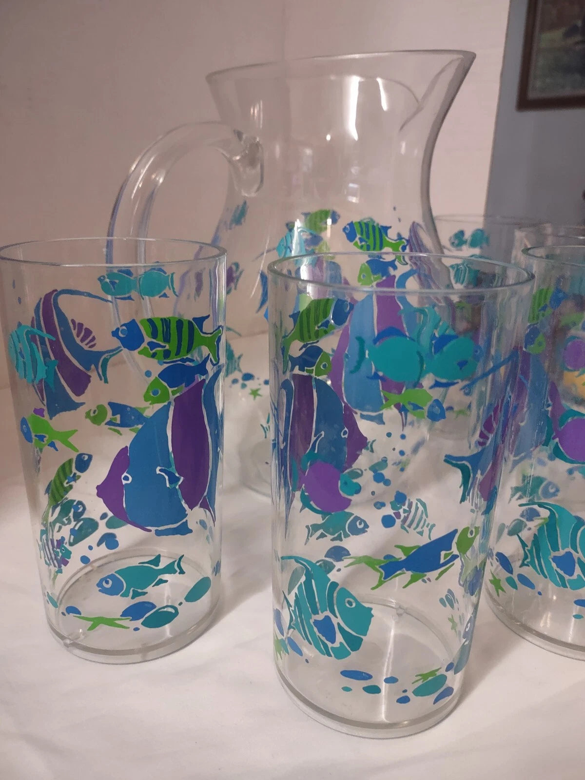 Tea Lemonade Pitcher With 5 6" Plastic Fish Design Glasses Outdoors Pool Side | eBay
