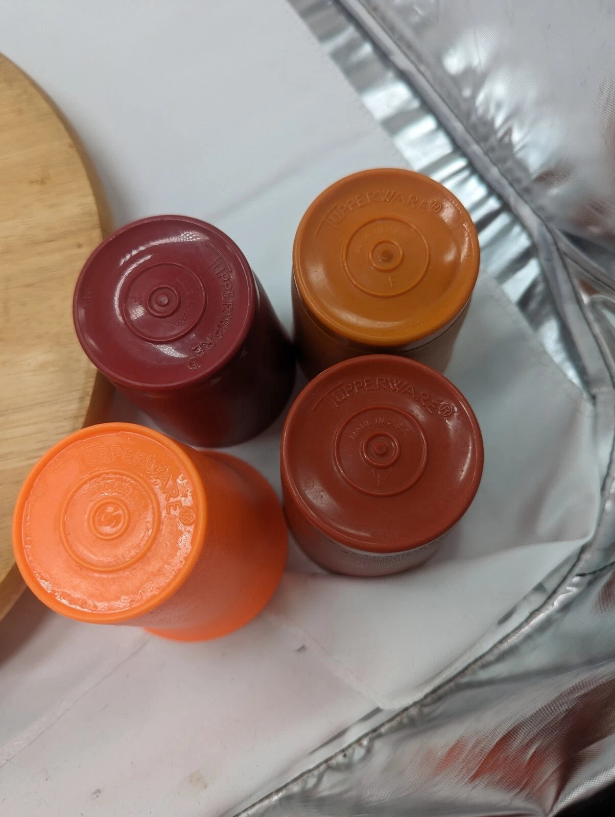 4 Vintage Tupperware ,3-#1251 Juice, 1- 109-bell, Glasses Kids Children | eBay