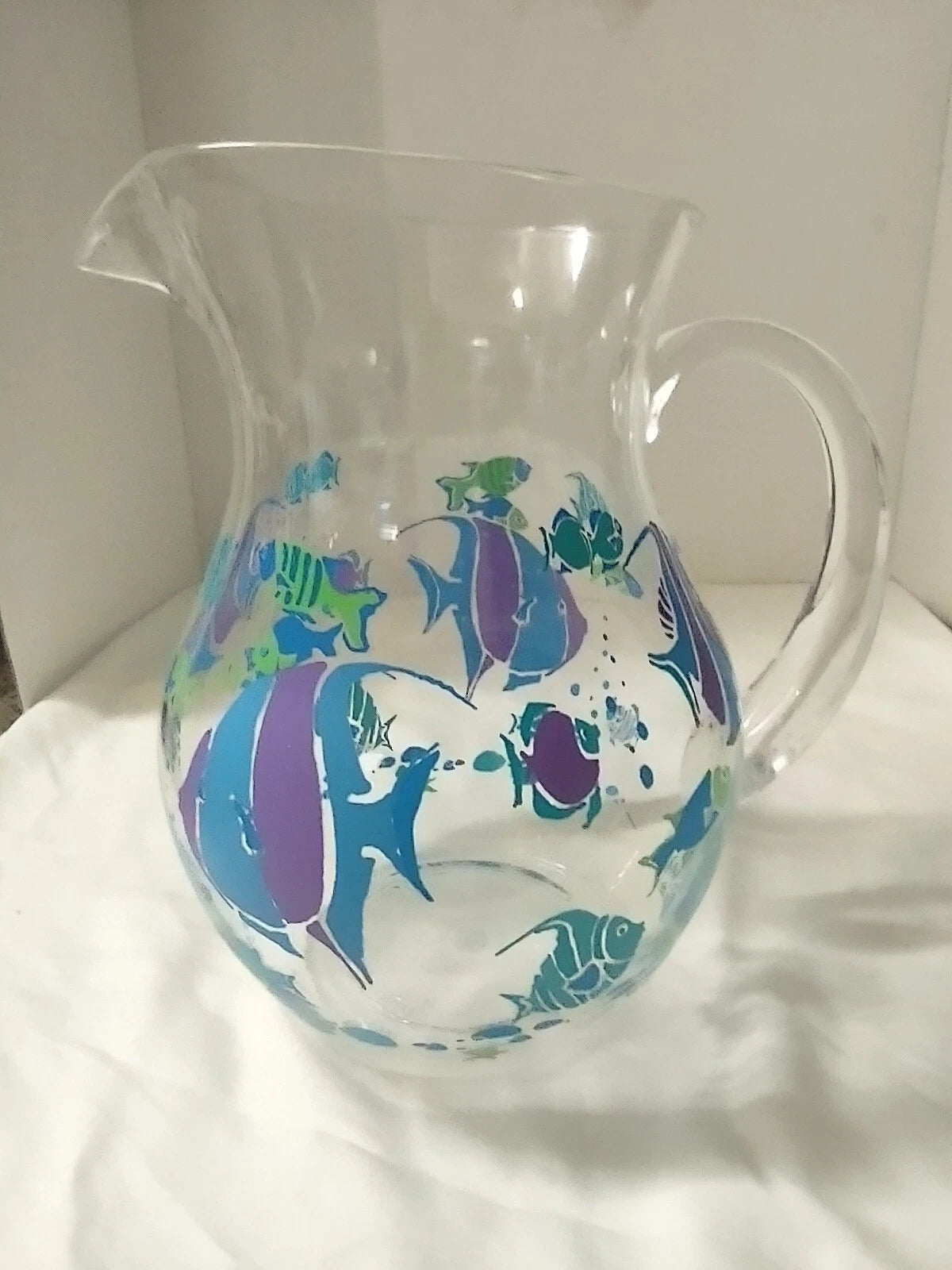 Tea Lemonade Pitcher With 5 6" Plastic Fish Design Glasses Outdoors Pool Side | eBay
