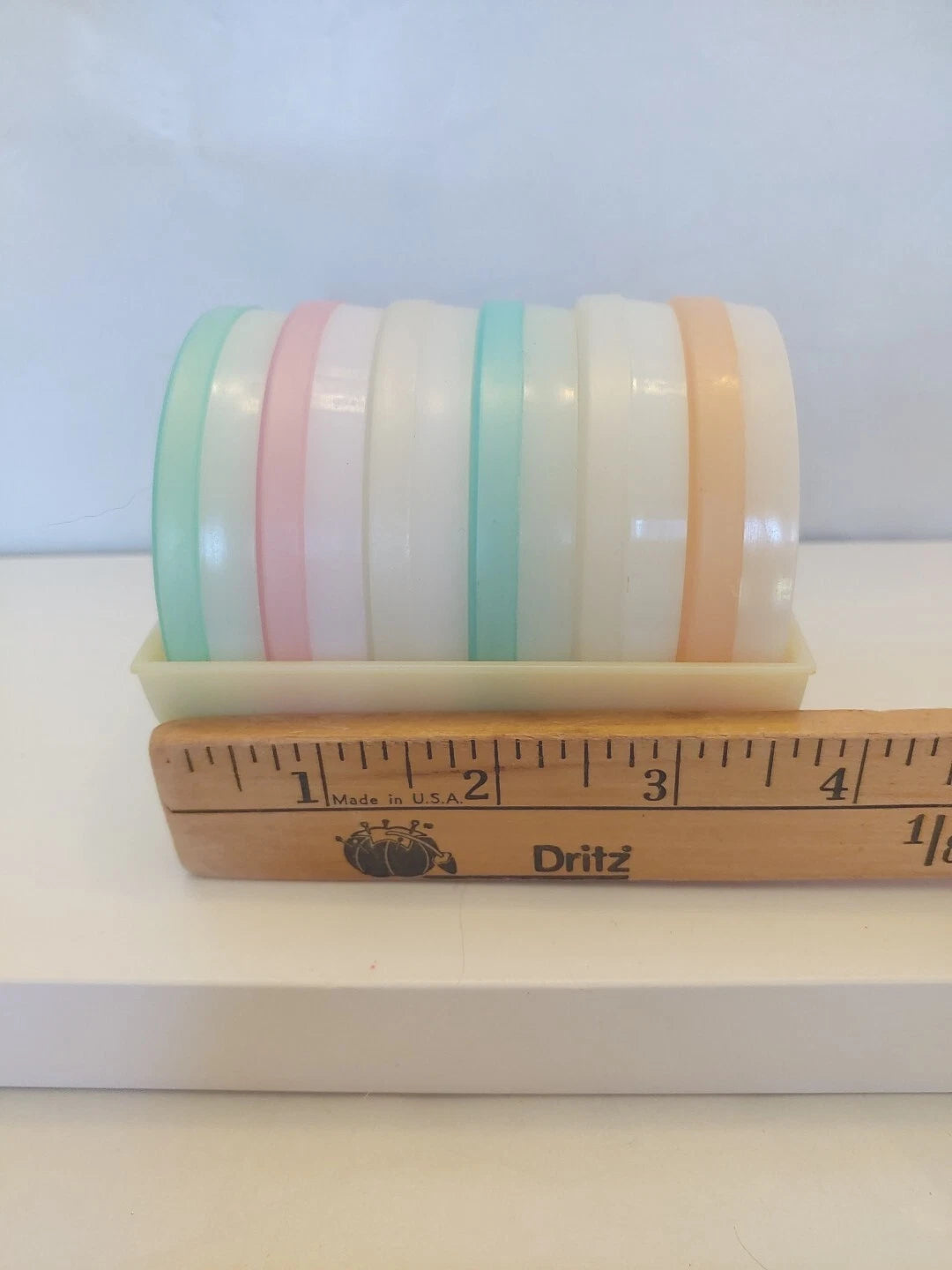 Vtg. 3" Tupperware Pastel Wagon Wheel Coaster Set & Carrier 567 W/ Bon Key Chain | eBay