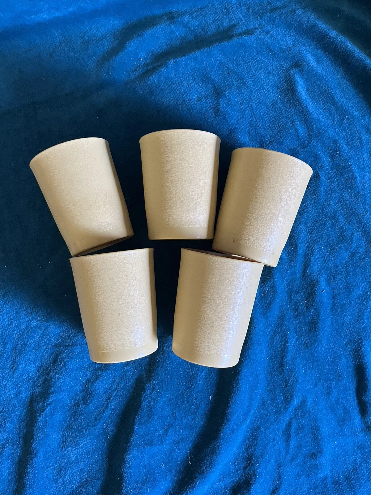 Tupperware 5 Yellow Gold 6 oz. vintage Kids' Juice Cups Tumblers 1251 small | eBay