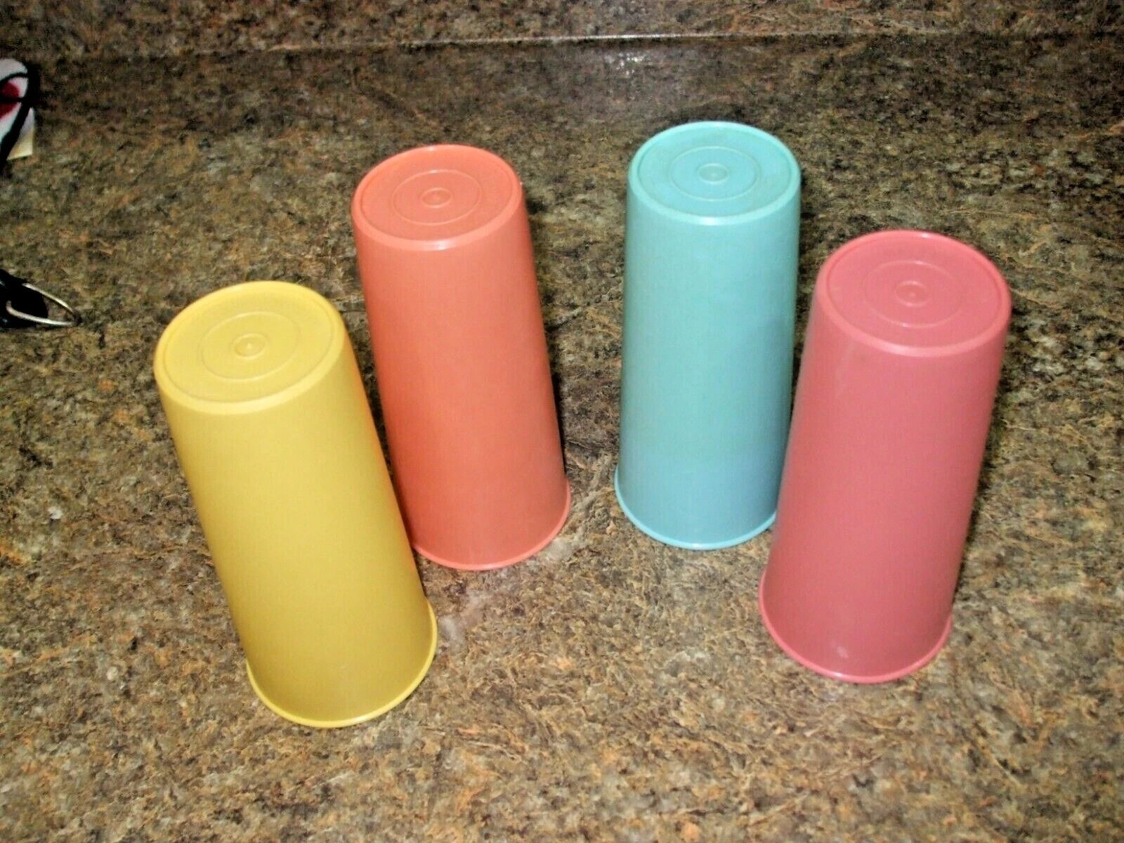 VTG TUPPERWARE LOT ~4 STRAIGHT SIDED TUMBLERS ~12 oz ~#115 ~SEAFOOD PASTEL ~VGC | eBay