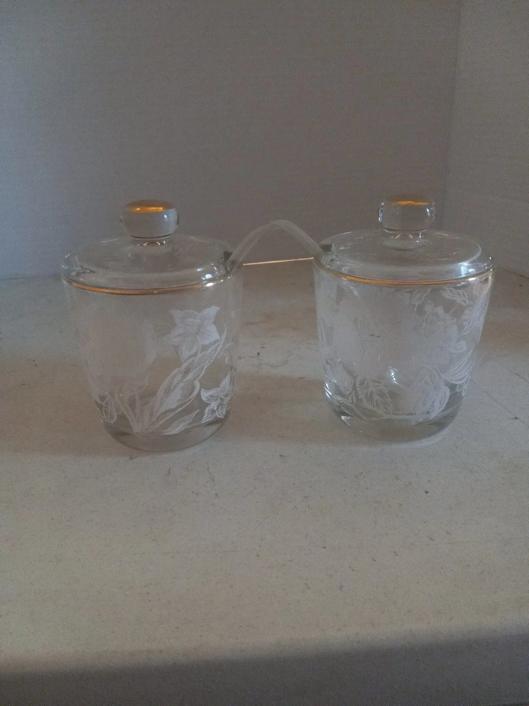 Vtg. Jelly Jar With Lid & Plastic Spoon Clear Glass Floral In Gold Trim Set Of 2 | eBay