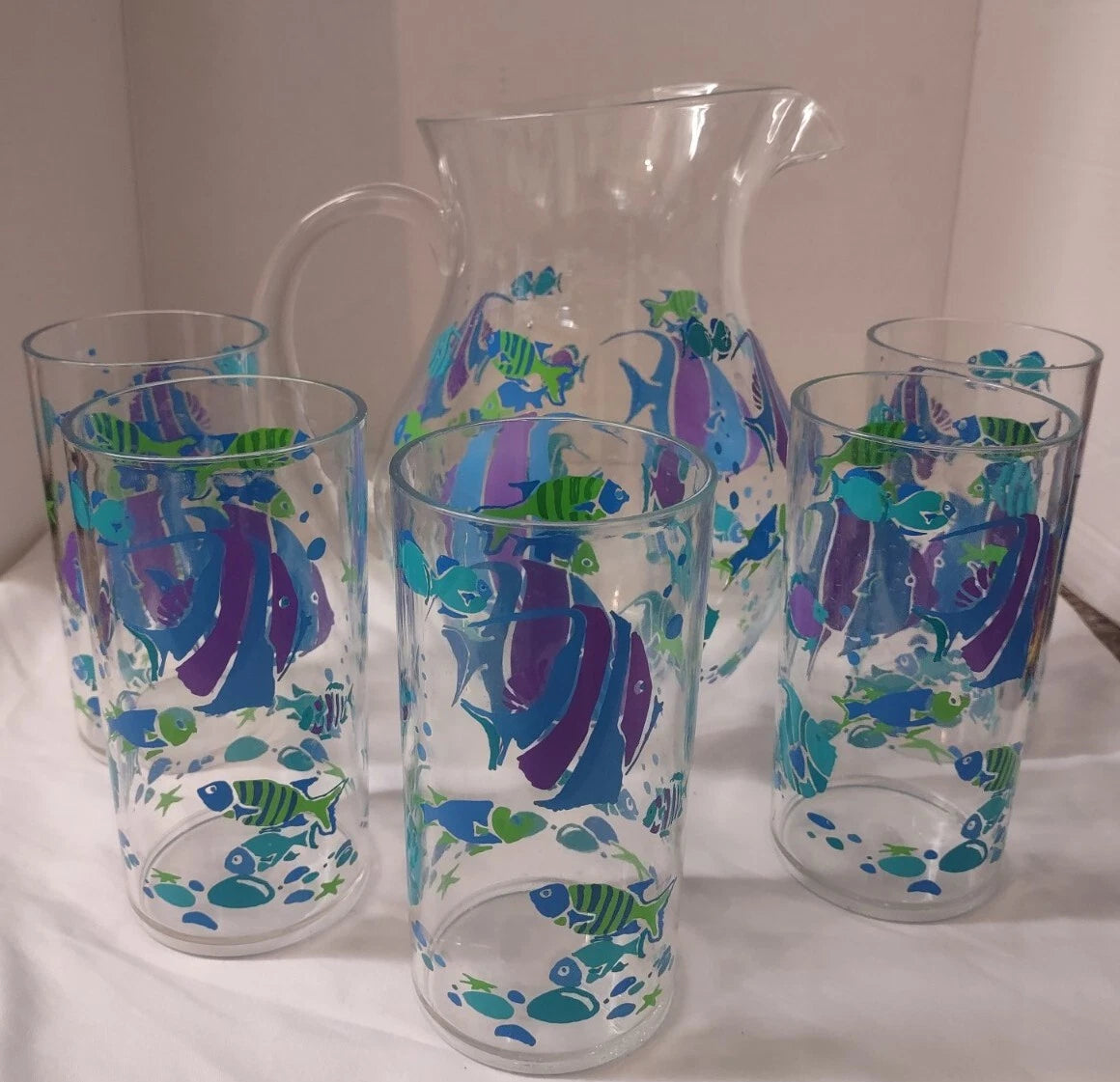 Tea Lemonade Pitcher With 5 6" Plastic Fish Design Glasses Outdoors Pool Side | eBay