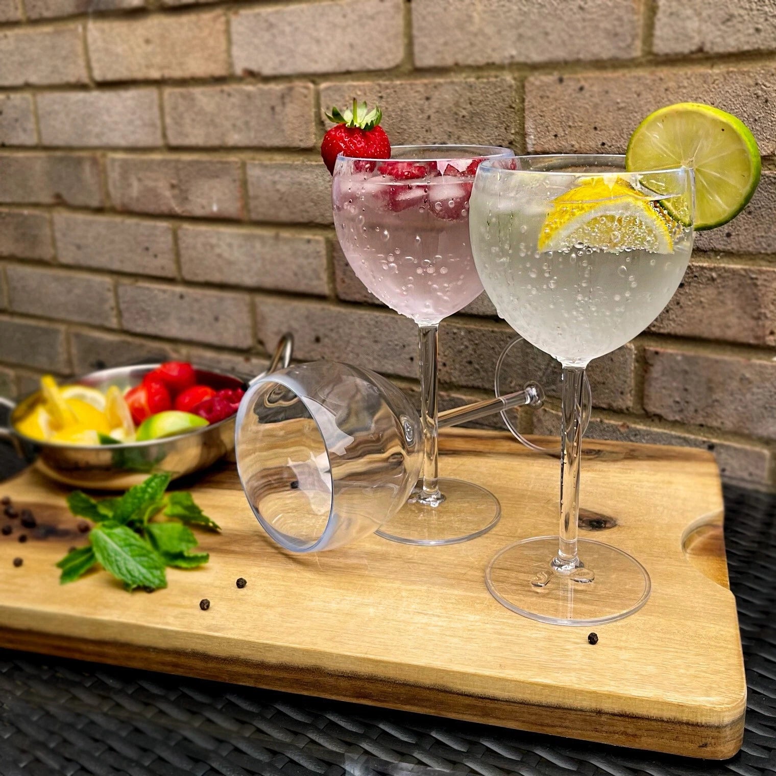 6 x Reusable Gin Glasses BPA Free Plastic Clear 400ml Capacity Balloon Bowl | eBay