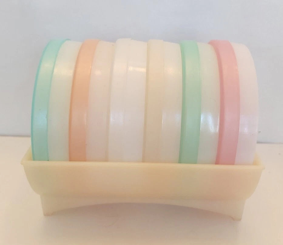 Vtg. 3" Tupperware Pastel Wagon Wheel Coaster Set & Carrier 567 W/ Bon Key Chain | eBay